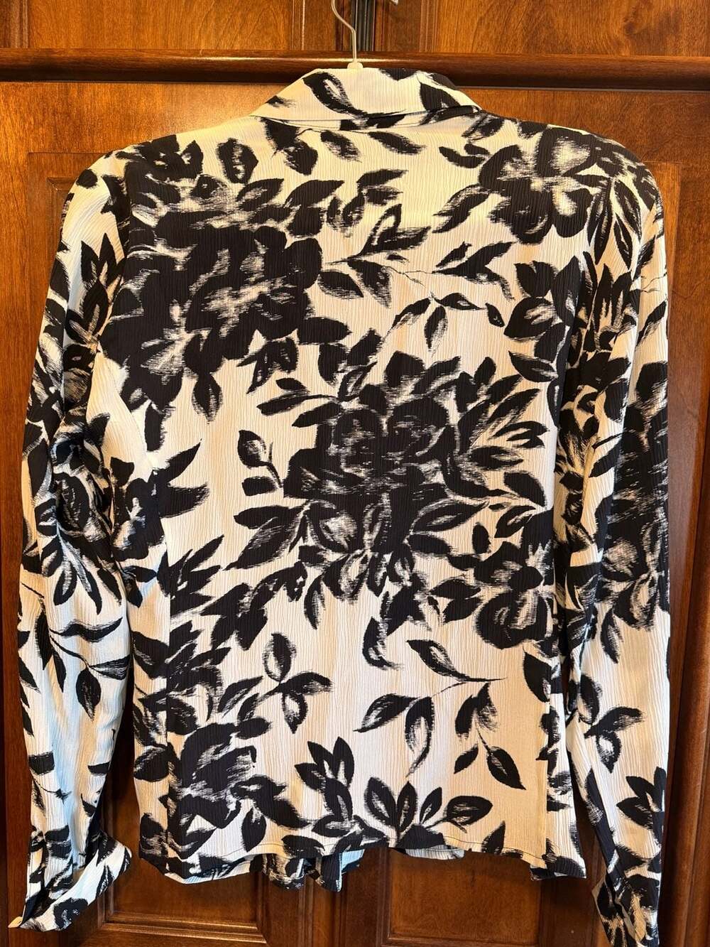Liz Claiborne Collection 100% Silk Floral Side-Tie Blouse Size 8 - EK - Picture 8 of 8